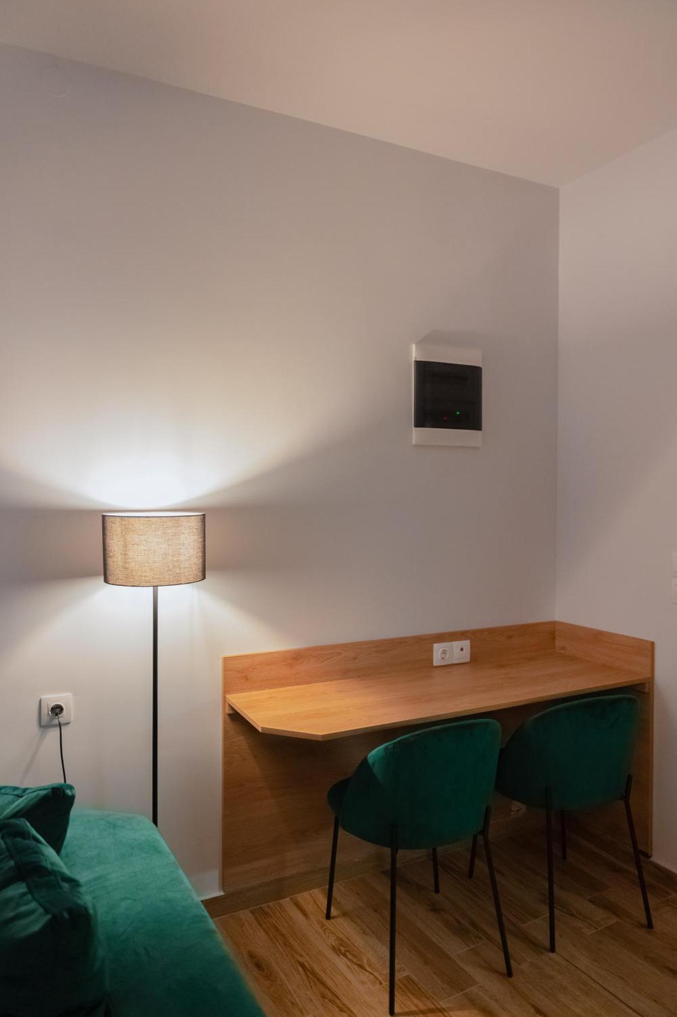 Ethra Suite 1 Volos Eksteriør bilde