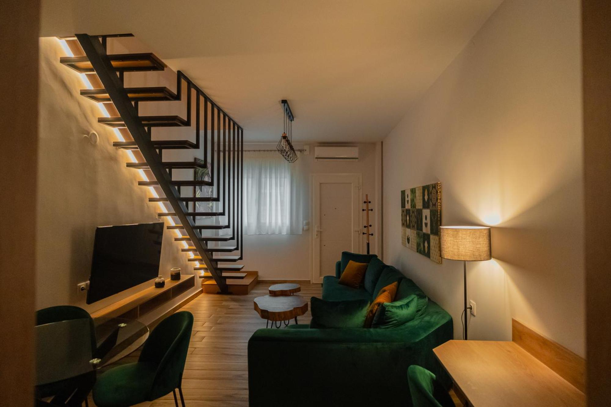 Ethra Suite 1 Volos Eksteriør bilde